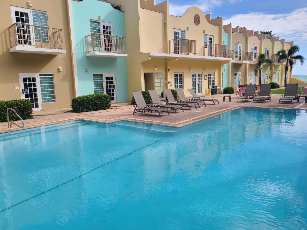 Hotel Lucia Beach Ябукоа Экстерьер фото
